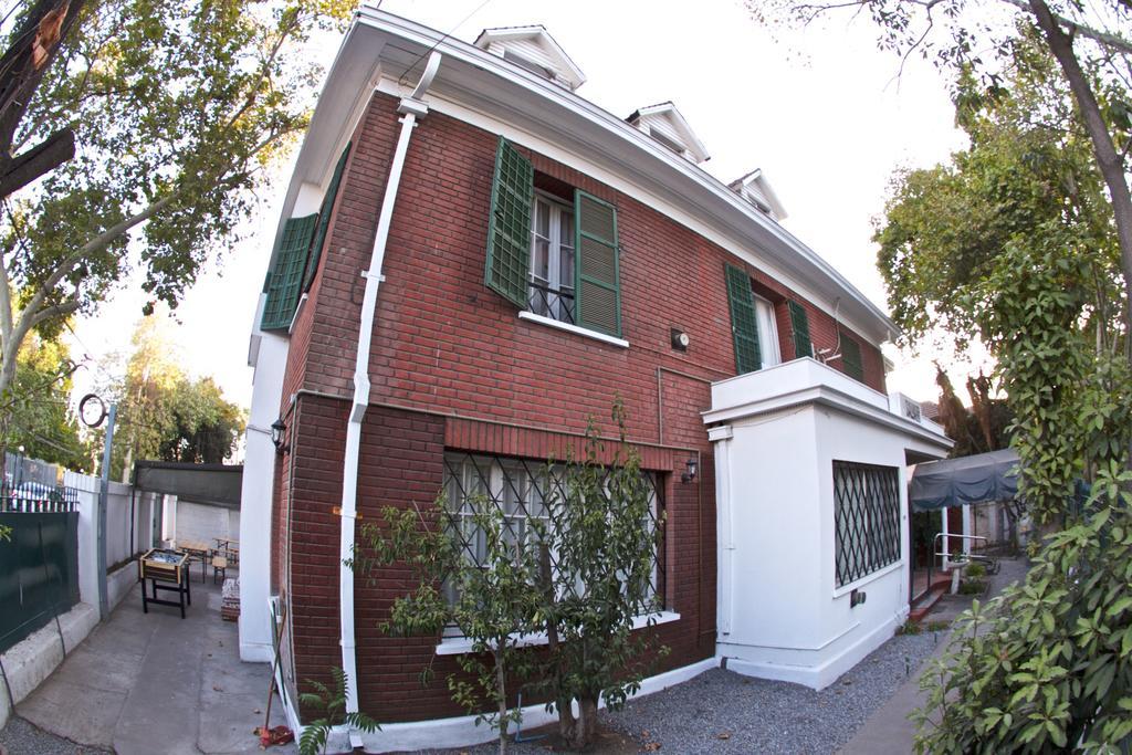 Salvador Hostal & Cafe Santiago Exterior foto